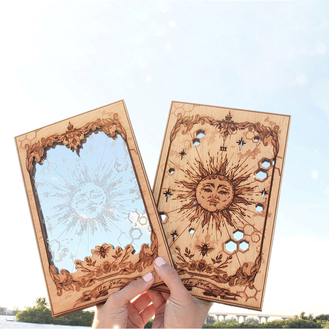 Les miroirs de cartes de tarot du soleil Olivenorma
