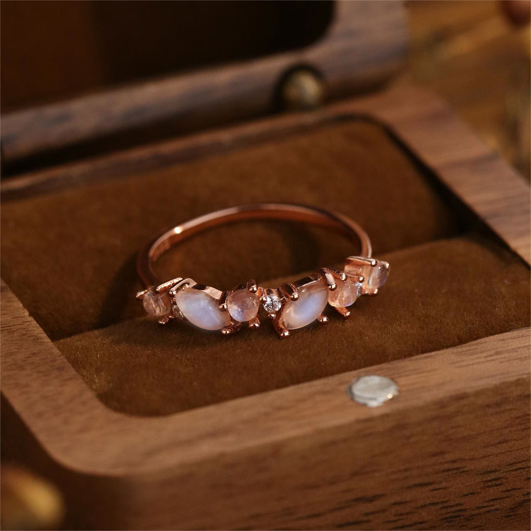 Bague exquise en argent sterling S925 avec pierre de lune Olivenorma