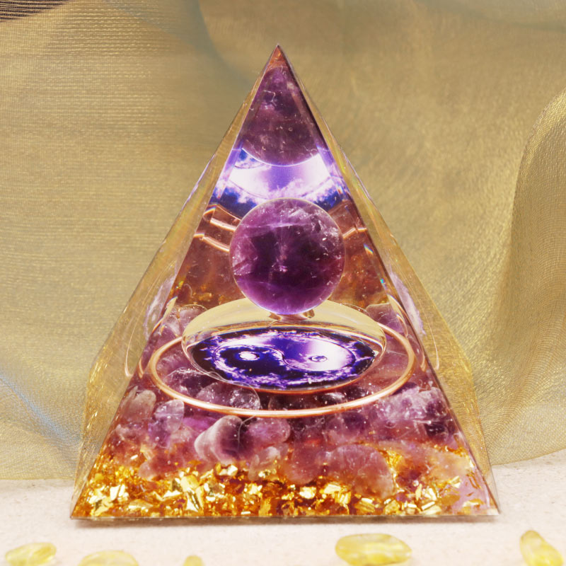 Pyramide d'orgone de guérison en améthyste Olivenorma