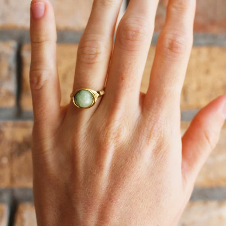 Bague de guérison en cristal enveloppée de fil