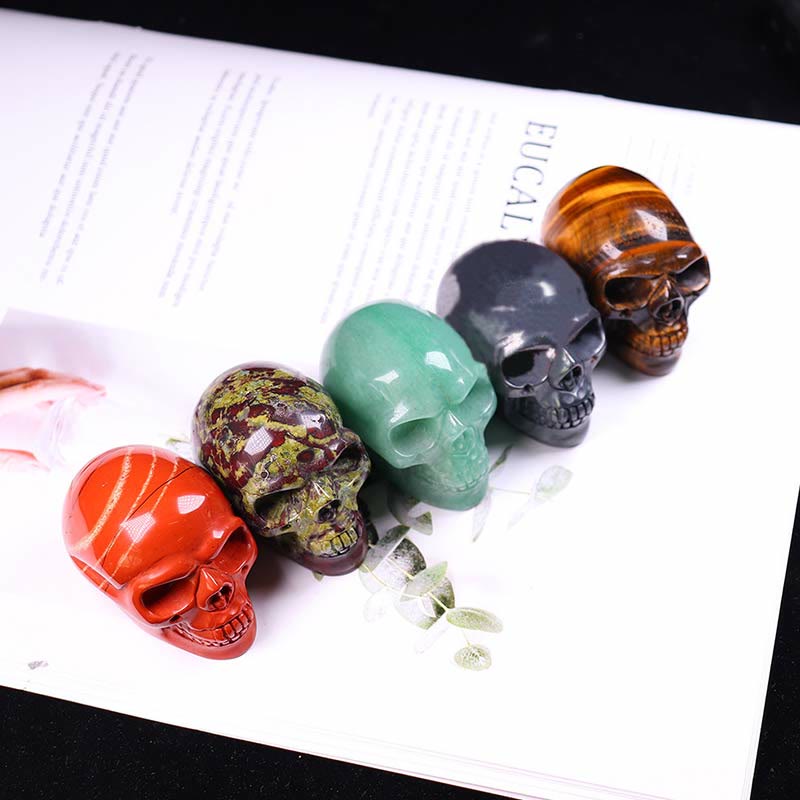 Décoration de crâne en jaspe de sang de dragon Olivenorma