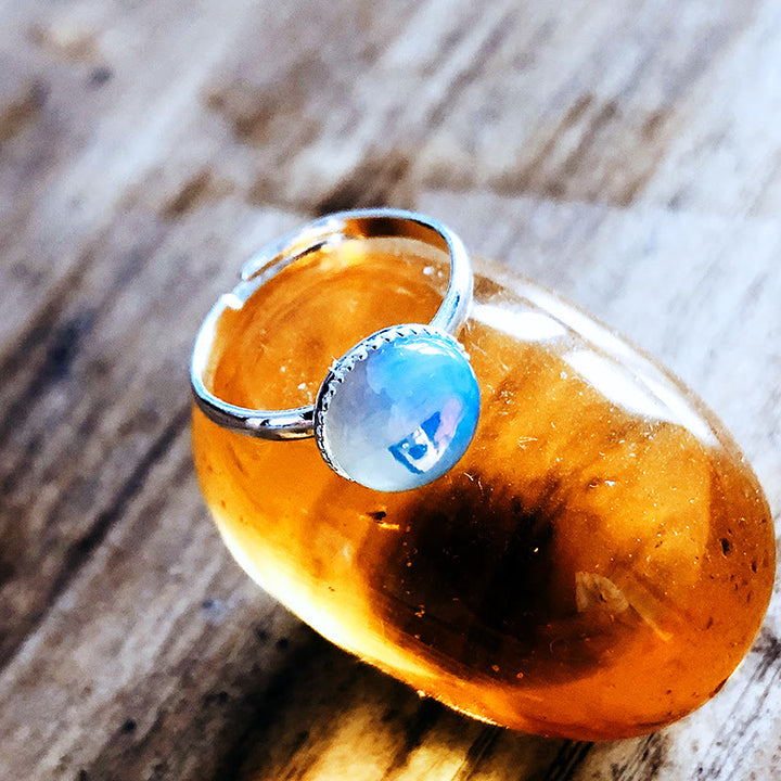 Bague ajustable simple en demi-cercle avec opale et pierre de lune Olivenorma