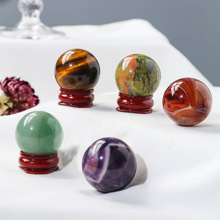 Ensemble de 9 boules de cristal naturelles et de pierres précieuses Olivenorma