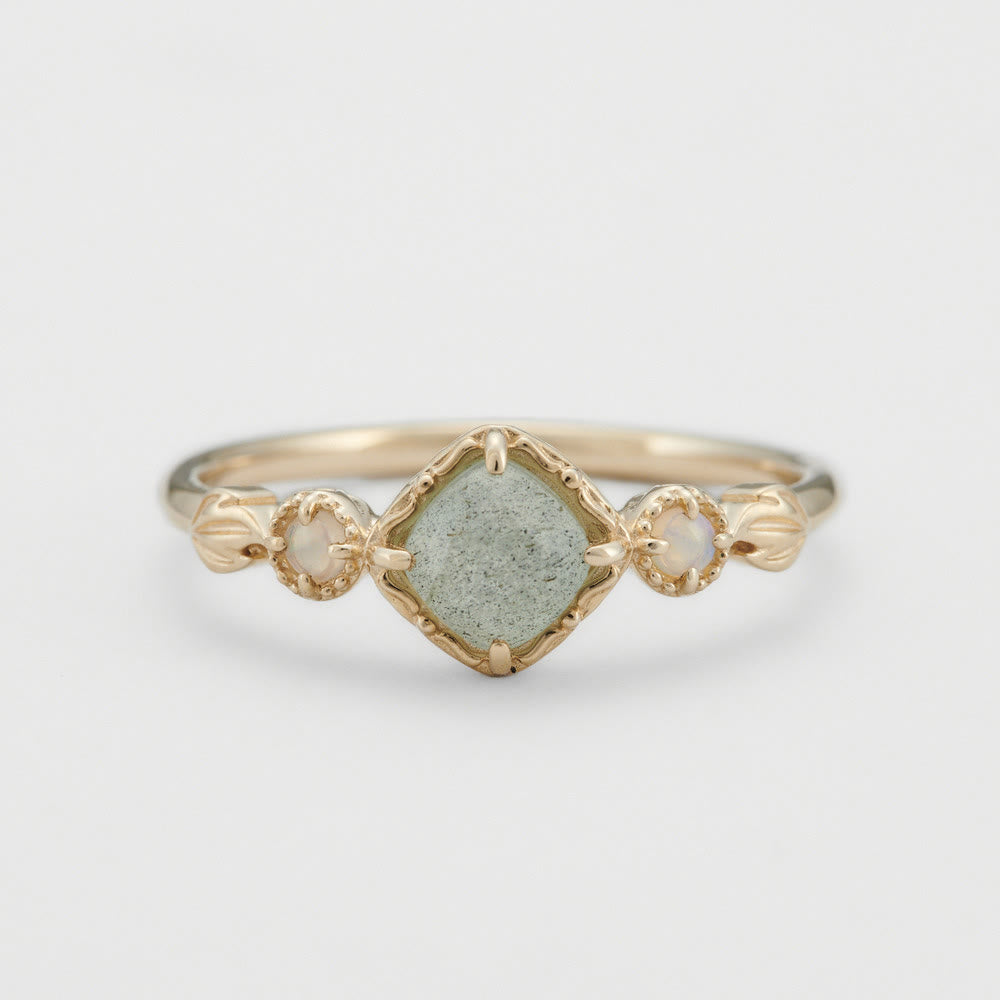 Collier avec anneau carré en pierre naturelle de labradorite Olivenorma