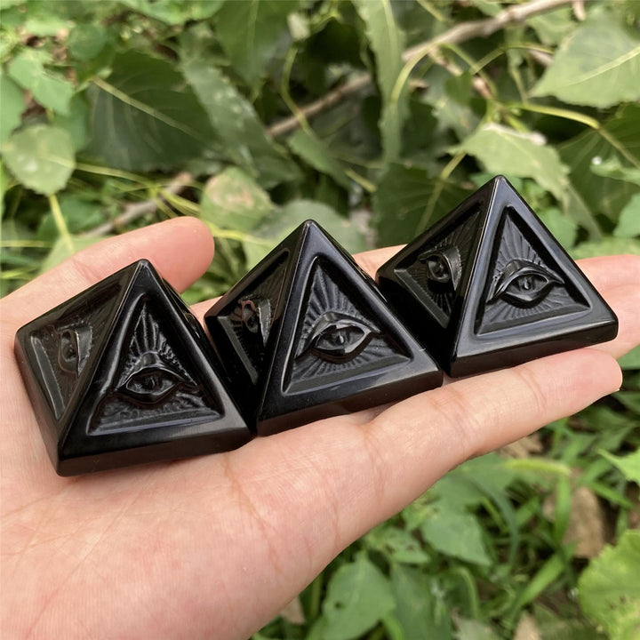 Décoration en pierre précieuse pyramide orgonite en obsidienne Olivenorma