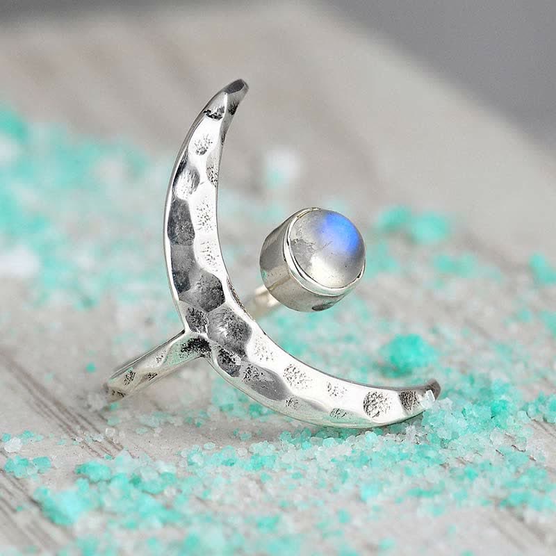 Bague Croissant de Lune en Pierre de Lune Olivenorma