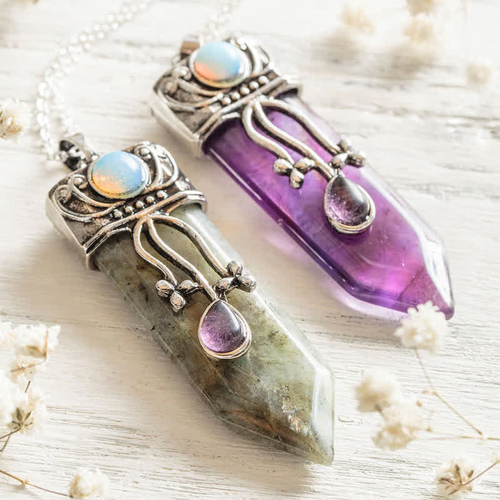 Collier en pierre naturelle de protection de la déesse Olivenorma