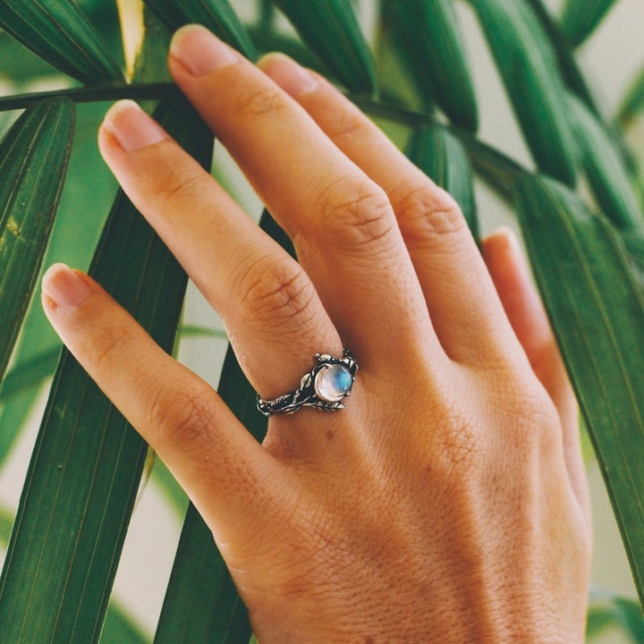 Bague de lumière de lune en pierre de lune Olivenorma