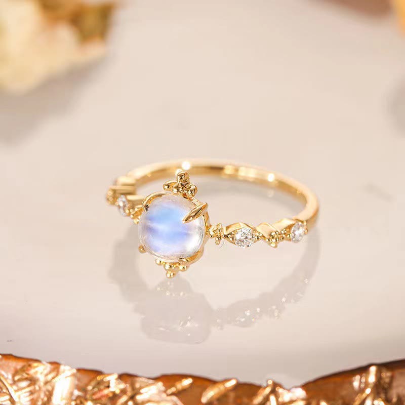 Bague ajustable simple et luxueuse en zircon blanc et pierre de lune Olivenorma