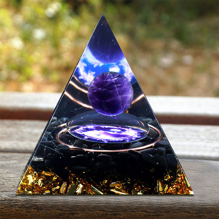 Pyramide d'orgone en tourmaline noire et améthyste Olivenorma