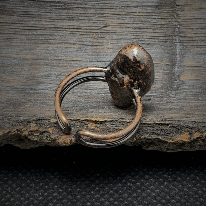 Bague ajustable en pierre brute irrégulière naturelle Olivenorma avec douze pierres de naissance