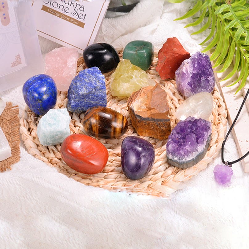 Ensemble de pierres brutes polies en cristal coloré naturel de chakra Olivenorma