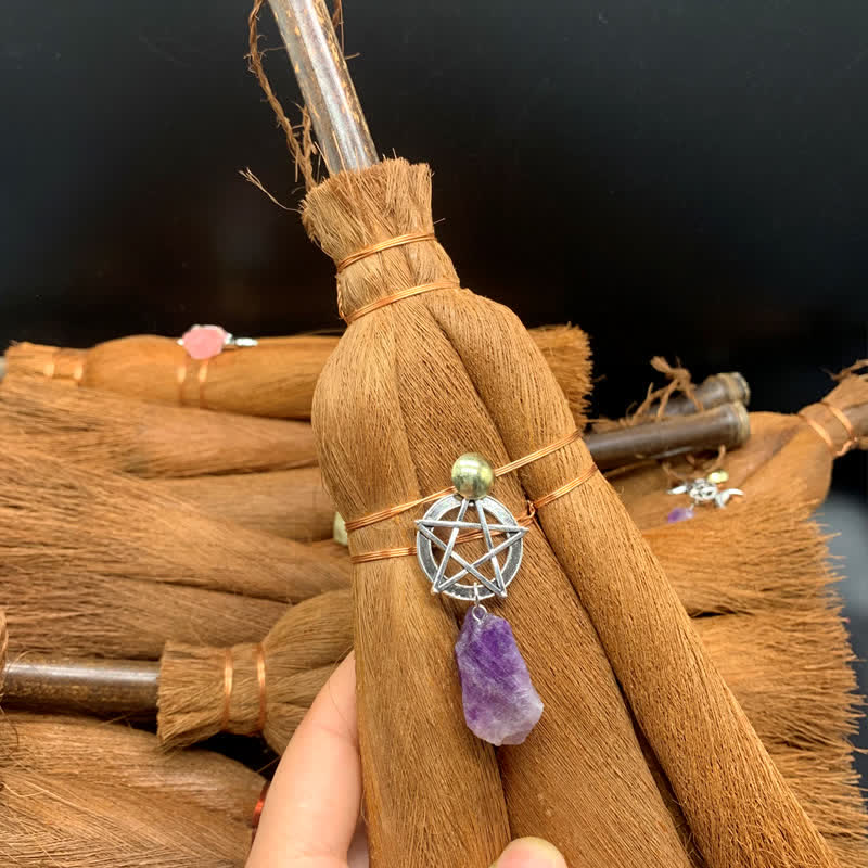 Balai de paille en cristal en forme d'étoile