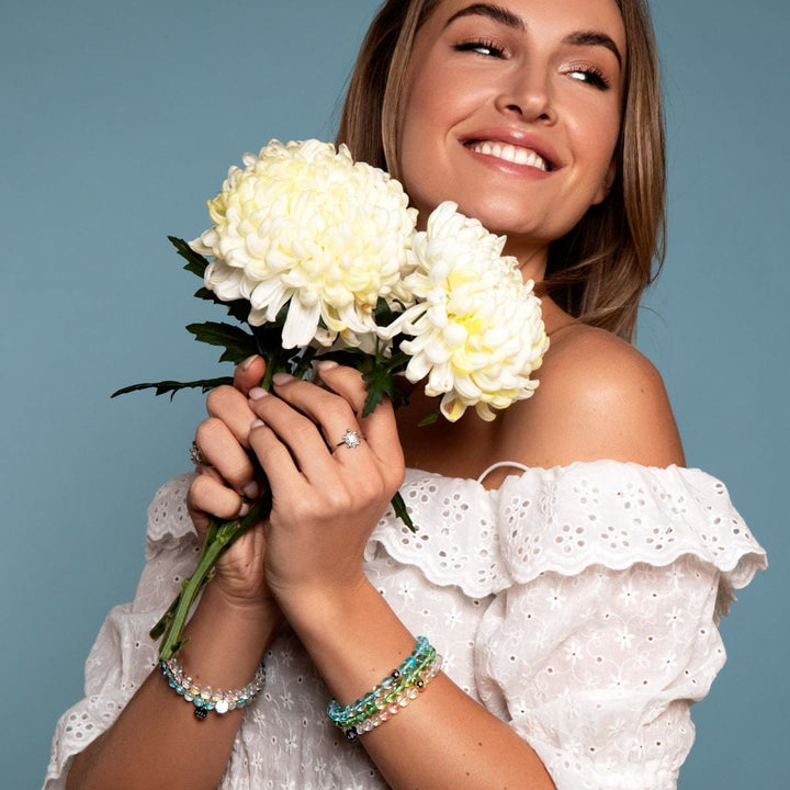 Bracelet en perles de verre cristal bleu clair Olivenorma