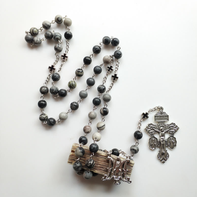 Collier chapelet en agate noire Olivenorma avec croix de la Sainte Mère