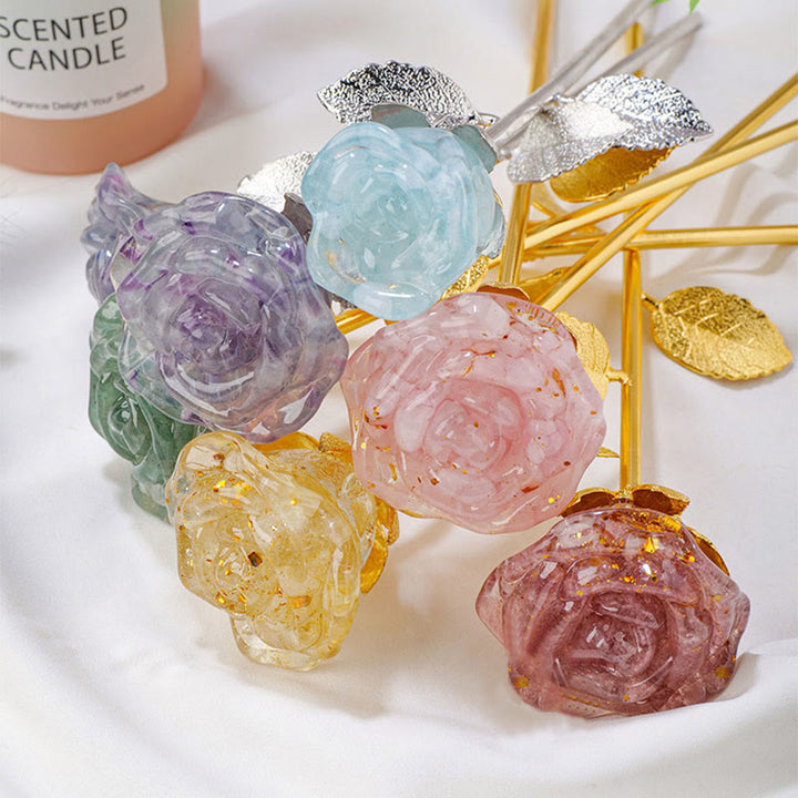 Décoration artisanale en pierres précieuses avec fleur de rose en cristal Olivenorma