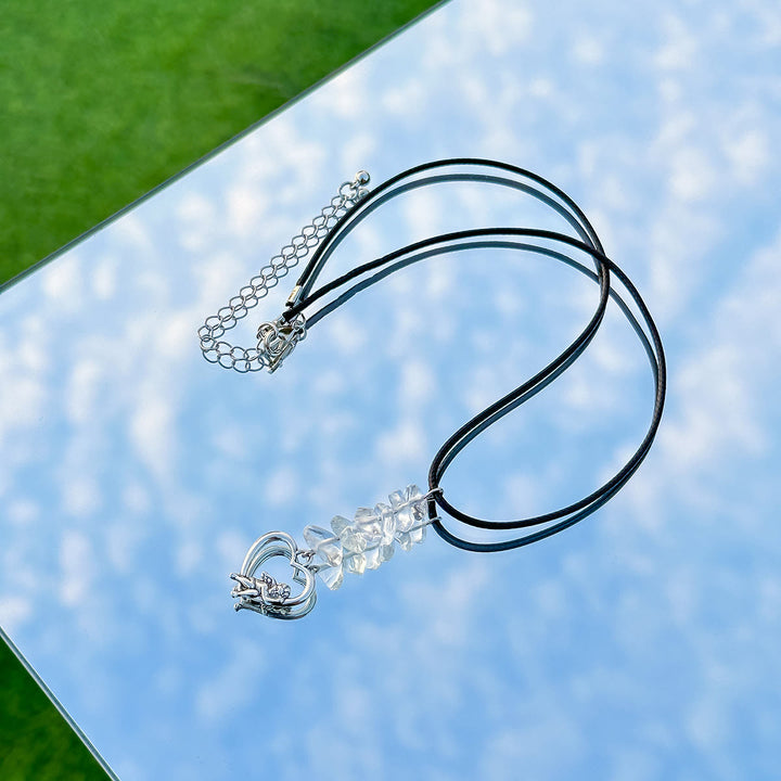 Collier en cuir et fil ciré avec pompon papillon en pierre naturelle Olivenorma