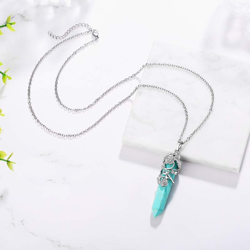 Collier à colonne hexagonale en cristal naturel Olivenorma