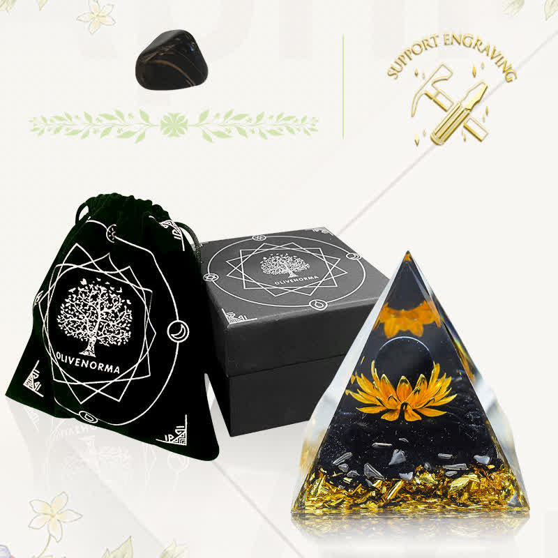 Olivenorma « Lumière dans l'obscurité » - Pyramide orgonite en onyx noir