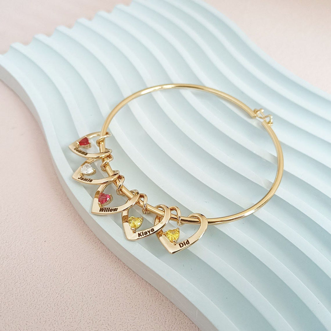 Bracelet chaîne à breloques en forme de cœur avec pierre de naissance et nom personnalisé Olivenorma