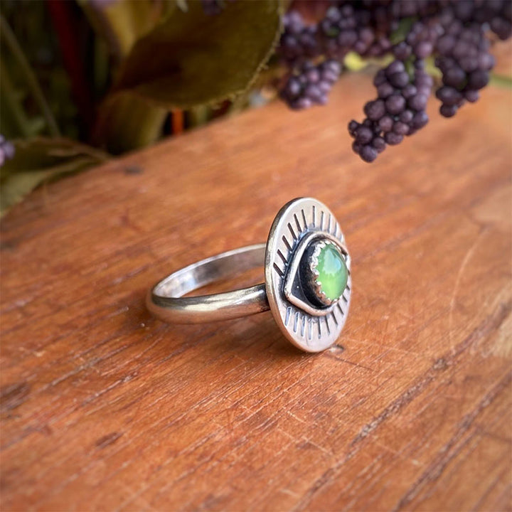 Bague de protection contre le mauvais œil en chrysoprase