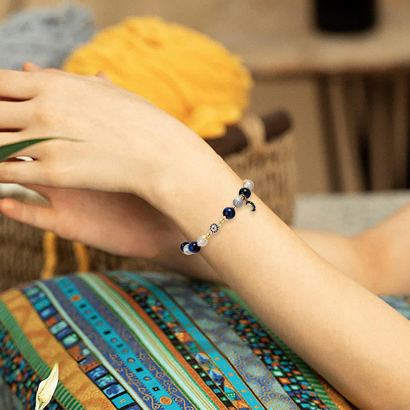 Bracelet Olivenorma en pierre de lune et saphir contre le mauvais œil