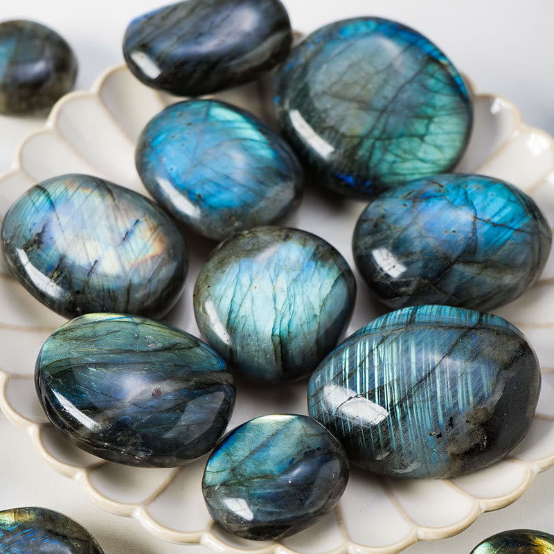 Pierre naturelle à rouler polie en labradorite Olivenorma