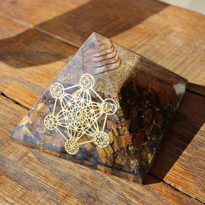 Pilier en cristal transparent Olivenorma avec pyramide orgonite en œil de tigre