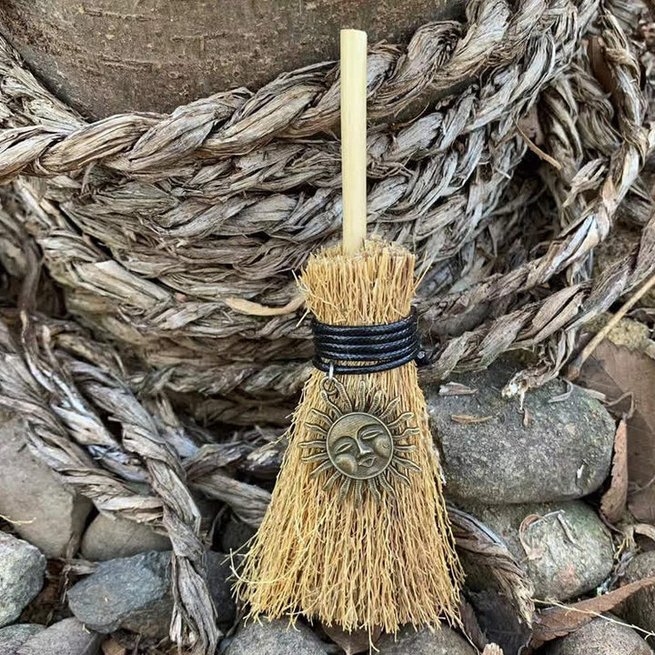 Mini balai décoratif en cristal fait main Olivenorma