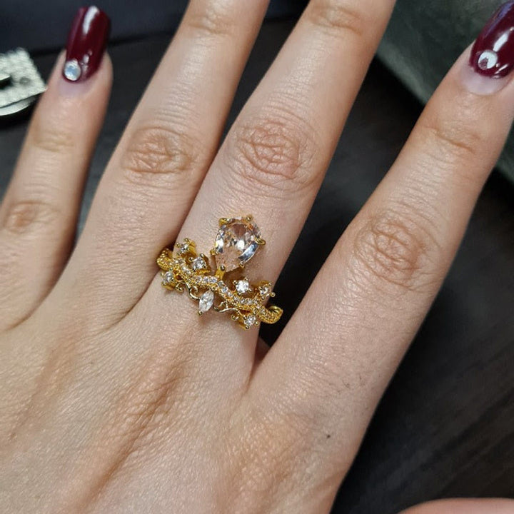 Bague de fiançailles de luxe en zircone avec couronne Olivenorma