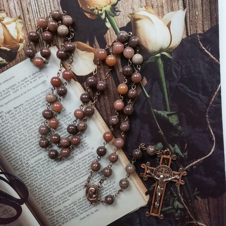 Collier chapelet avec pendentif croix en cuivre et aventurine violette Olivenorma