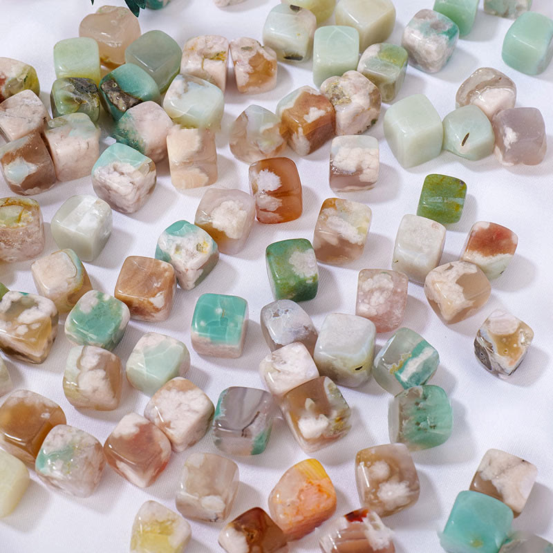 Cube de cristal d'agate fleur de cerisier Olivenorma en pierre naturelle