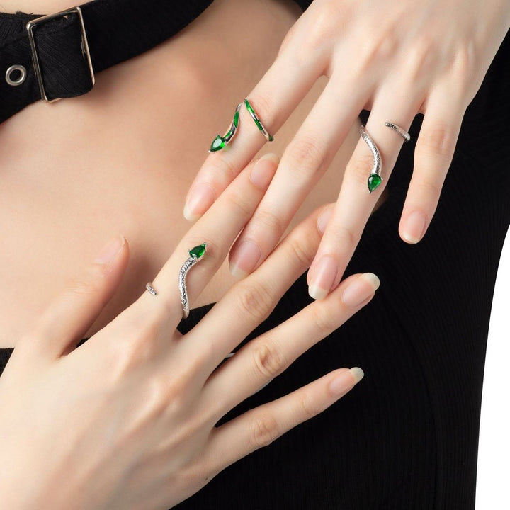 Bague manchette serpent émeraude Olivenorma