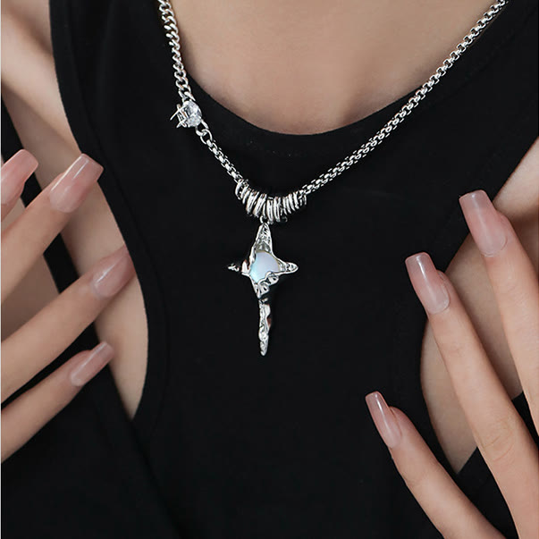 Collier pendentif étoile plissée en alliage avec pierre de lune Olivenorma