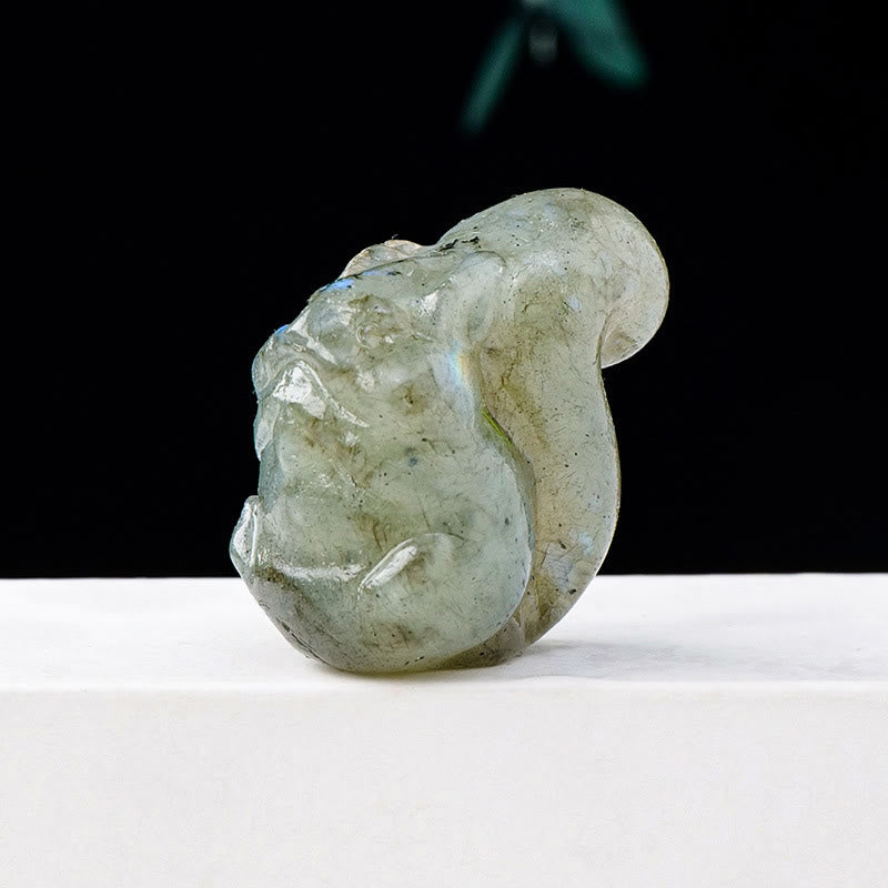 Ornement de sculpture d'écureuil en cristal naturel Olivenorma Décoration en pierres précieuses