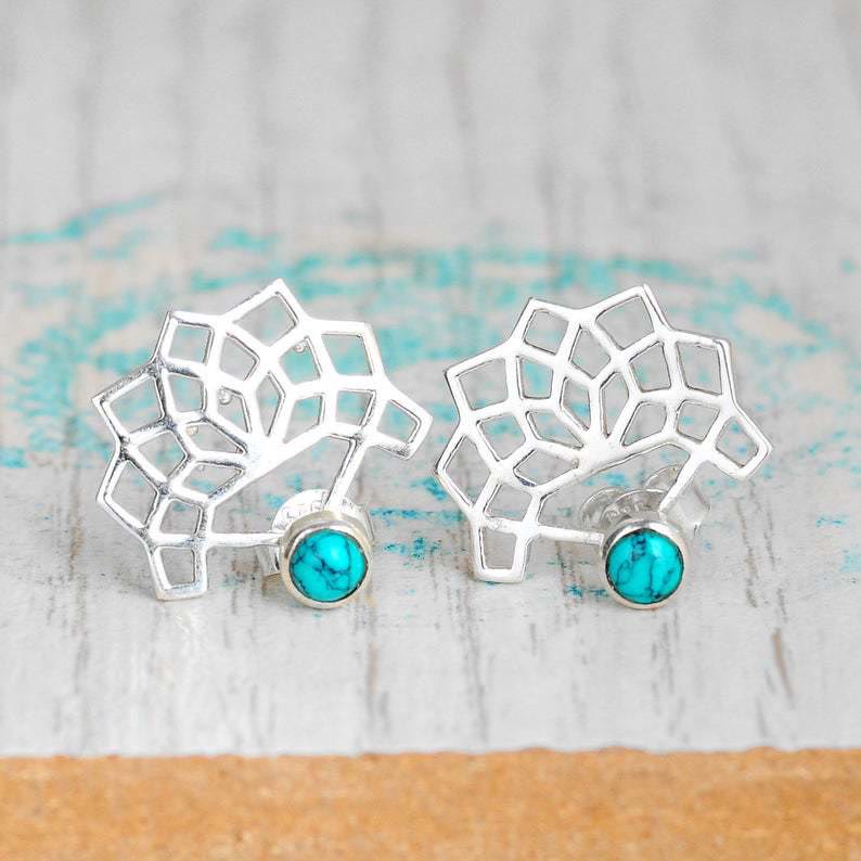 Boucles d'oreilles à tige en forme de fleur de lotus turquoise naturelle Olivenorma