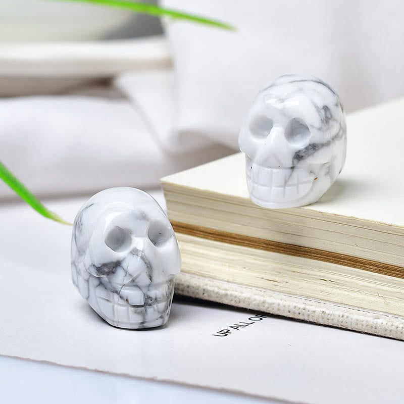 Décoration d'Halloween en pierre précieuse en forme de mini crâne en cristal Olivenorma
