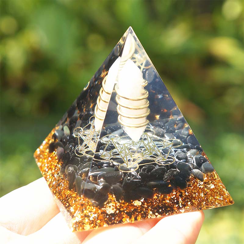 Pyramide d'orgone en quartz rose Olivenorma avec obsidienne 