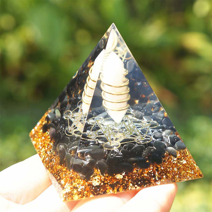 Pyramide d'orgone en quartz rose Olivenorma avec obsidienne 