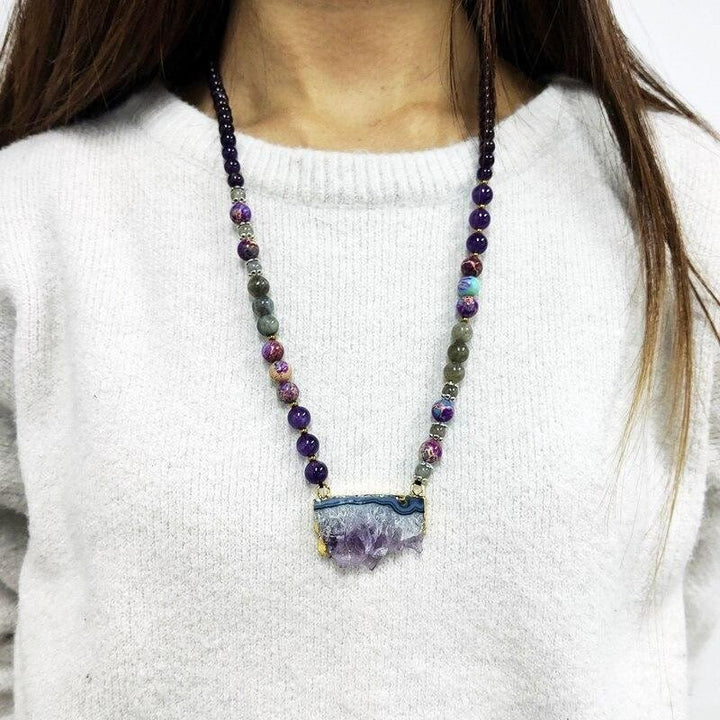 Collier de perles Mala Olivenorma en fluorite arc-en-ciel, améthyste, labradorite empereur