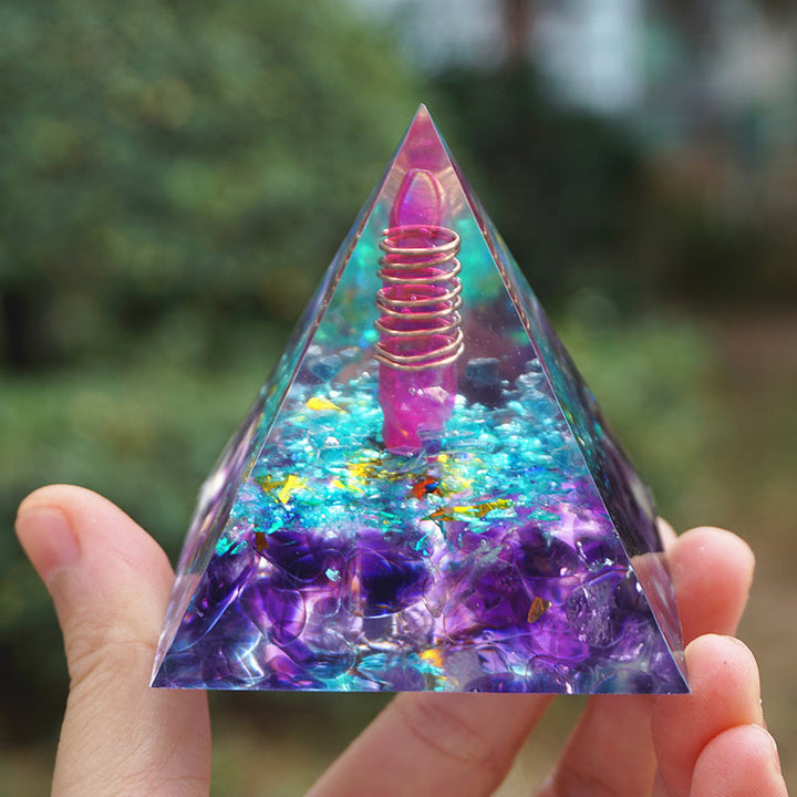 Pyramide d'orgone améthyste aigue-marine Olivenorma