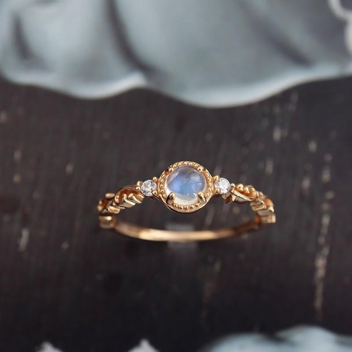 Bague délicate en pierre de lune naturelle et zircone Olivenorma