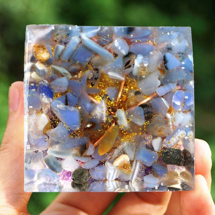 Pyramide d'orgone d'arbre de vie en agate bleue améthyste Olivenorma