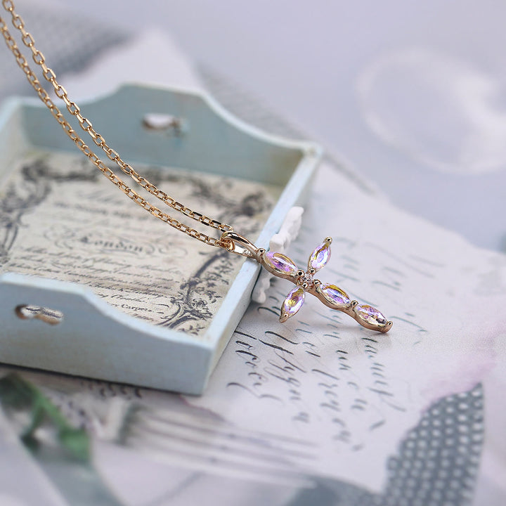 Collier pendentif croix en pierre de lune artificielle en opale Olivenorma