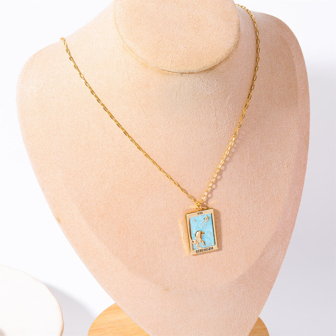 Collier pendentif carré en acier titane avec carte de tarot vintage Olivenorma 