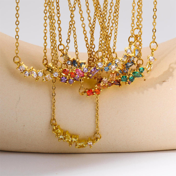 Collier avec pendentif en perles et pierres de naissance multiples Olivenorma plaqué or et cuivre 