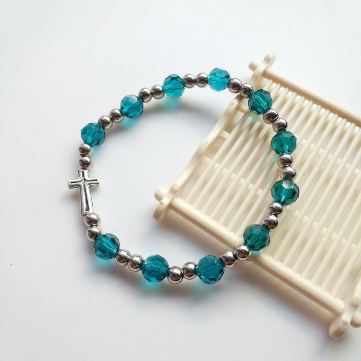 Bracelet croix chrétienne en alliage extensible avec cristal acrylique Olivenorma 