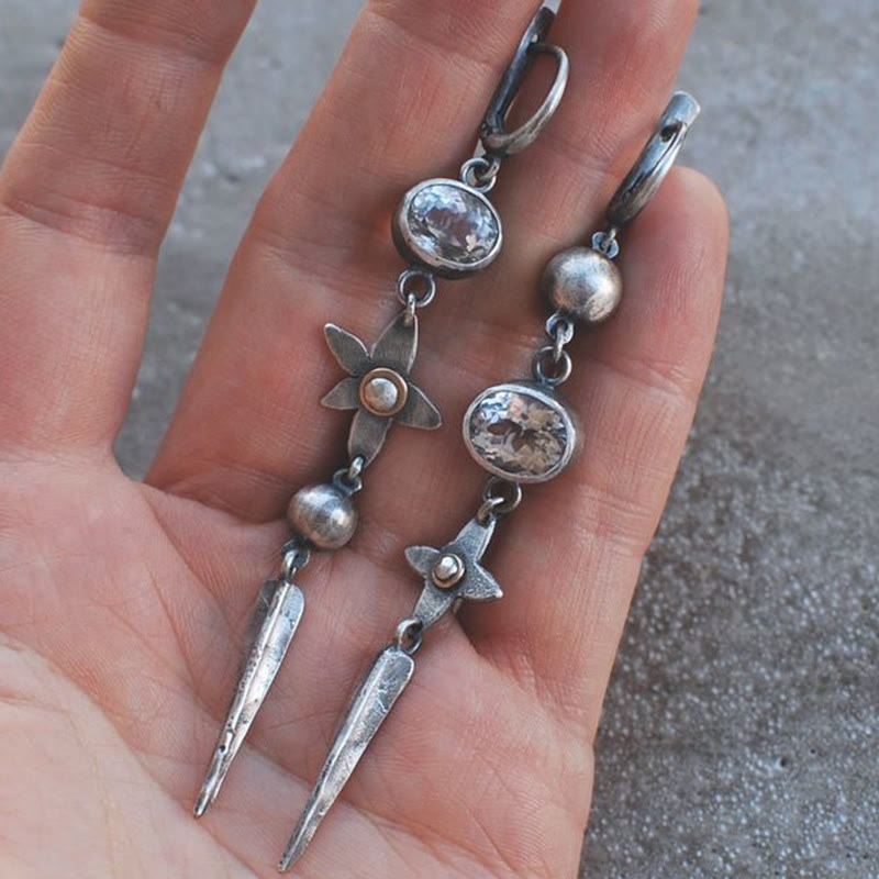 Boucles d'oreilles pendantes géométriques longues en strass Olivenorma - image 1