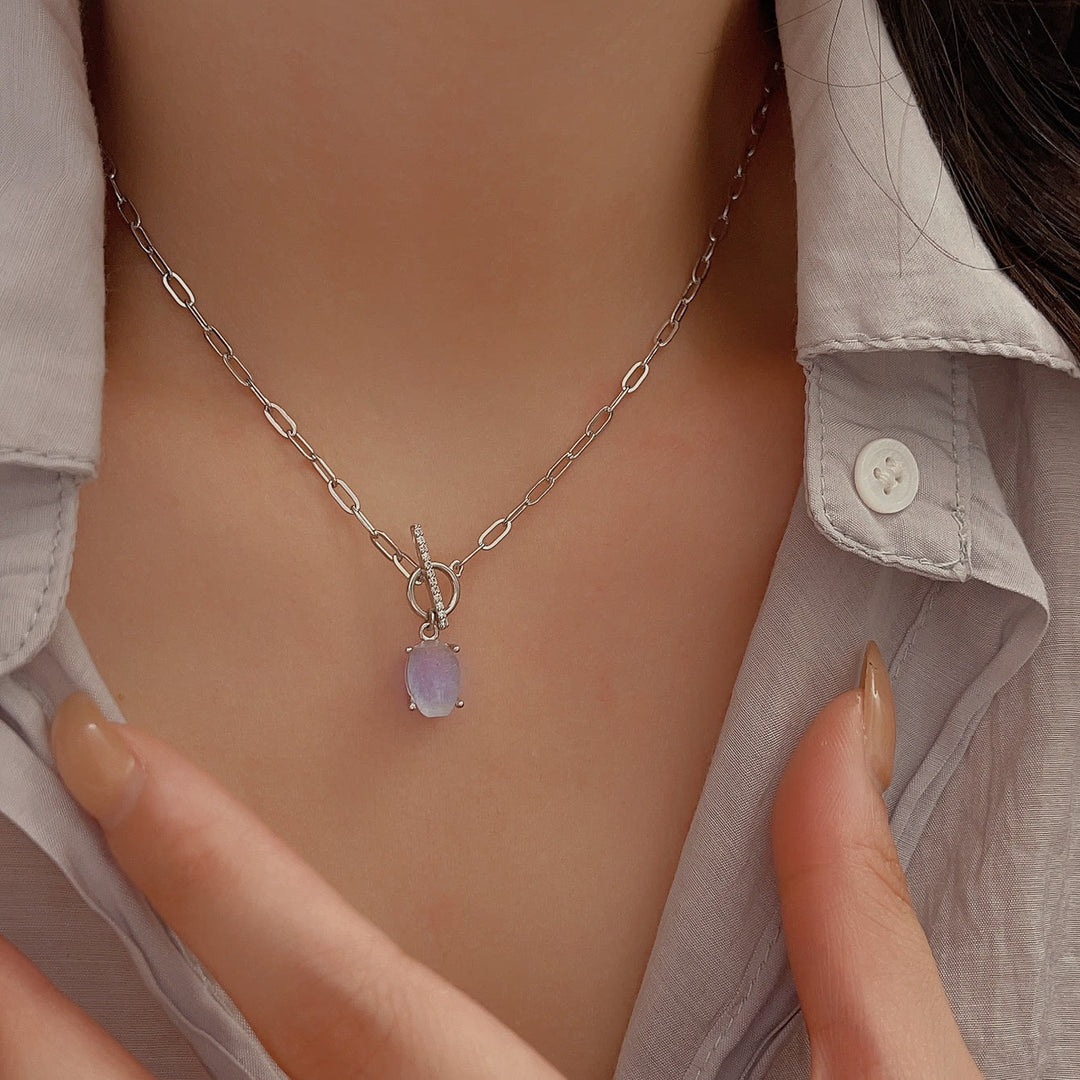 Collier avec pendentif en pierre de lune naturelle et fermoir ouvert Olivenorma