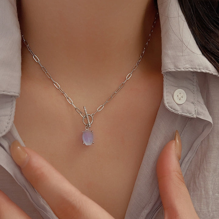 Collier avec pendentif en pierre de lune naturelle et fermoir ouvert Olivenorma